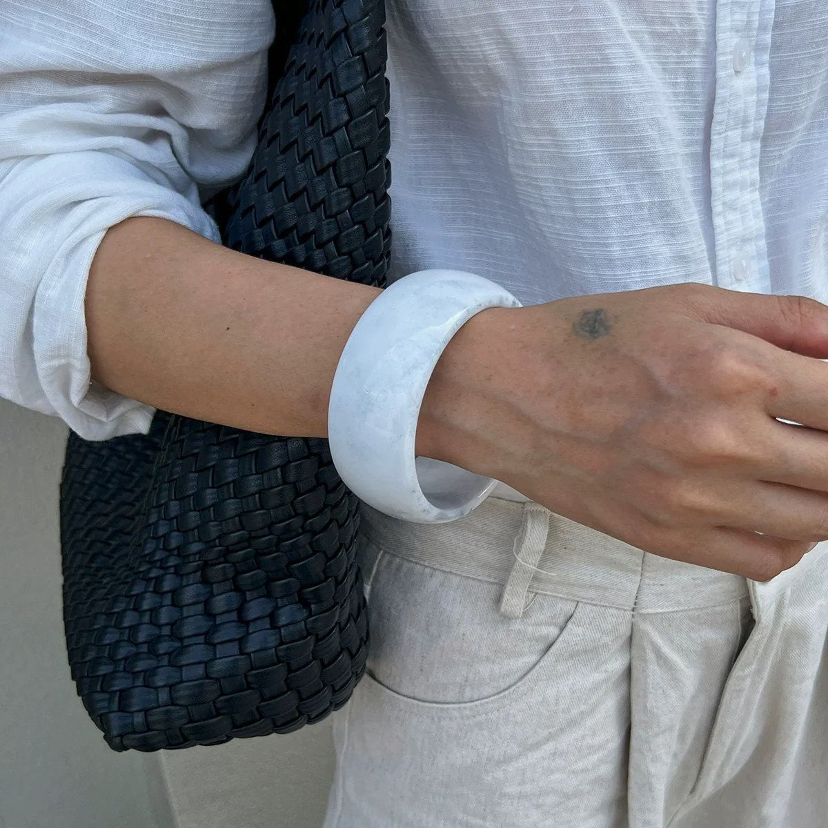 Jewelry Acrylic Exaggerated Ins Geometric Handmade Round Transparent Sequin Bracelet - Image 6