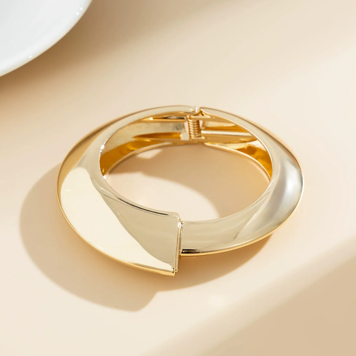 Jewelry Alloy Curved Smooth Spring Irregular Ins Style Electroplated Bracelet - Image 8