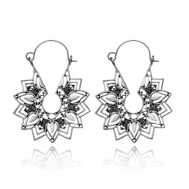 Jewelry Alloy Electroplating Geometric Semicircular Cshaped Fanshaped Earrings With Spider Web Pattern - Image 12