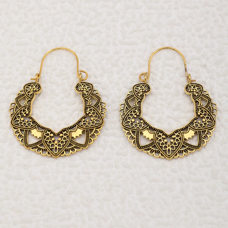 Jewelry Alloy Electroplating Geometric Semicircular Cshaped Fanshaped Earrings With Spider Web Pattern - Image 6