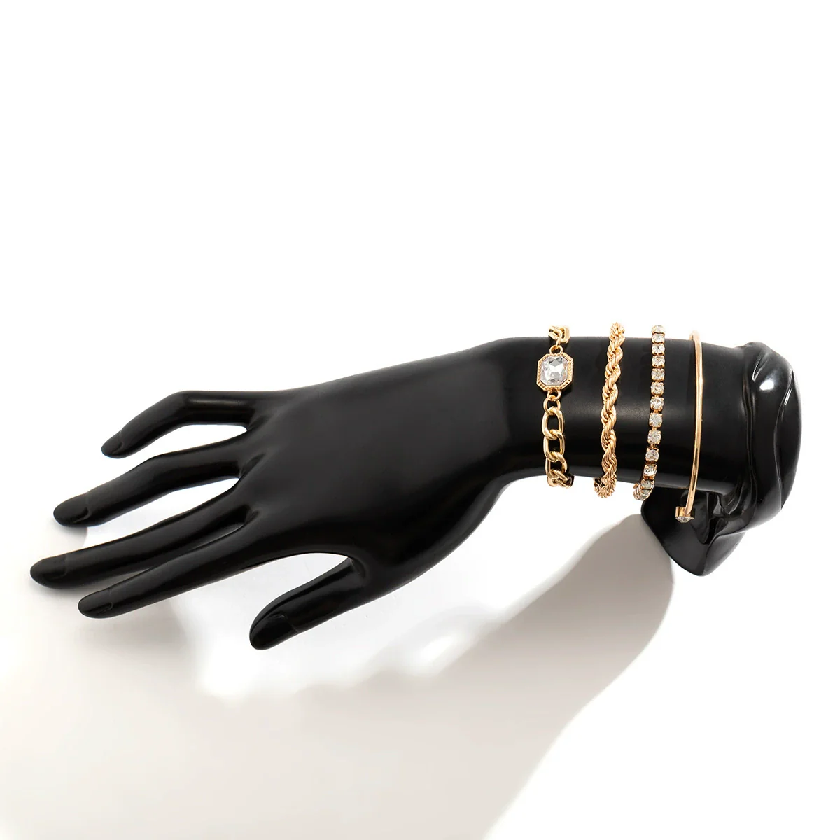 Jewelry Alloy Full Twist Chain Bracelet Geometric Style Diamond Design For Women - Image 5