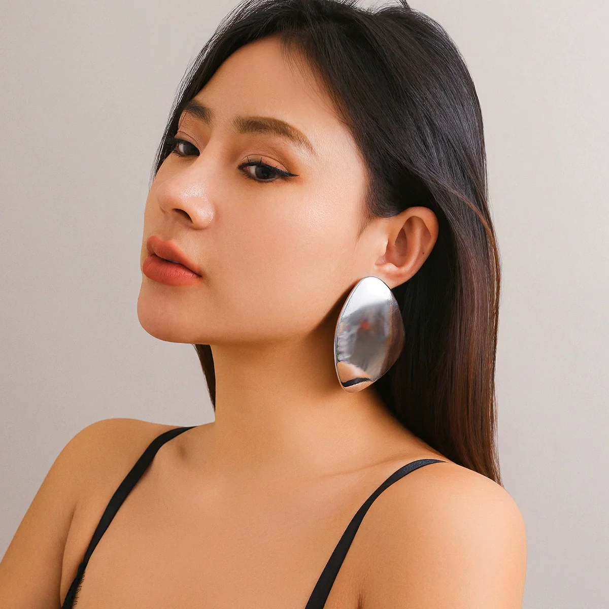 Jewelry Alloy Geometric Electroplated Women's Ear Studs - Image 2