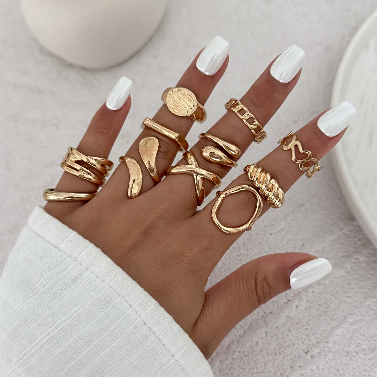 Jewelry Alloy Geometric Irregular Liquid Lava Pleated Open Ring Electroplating Light Luxury Design - Image 12
