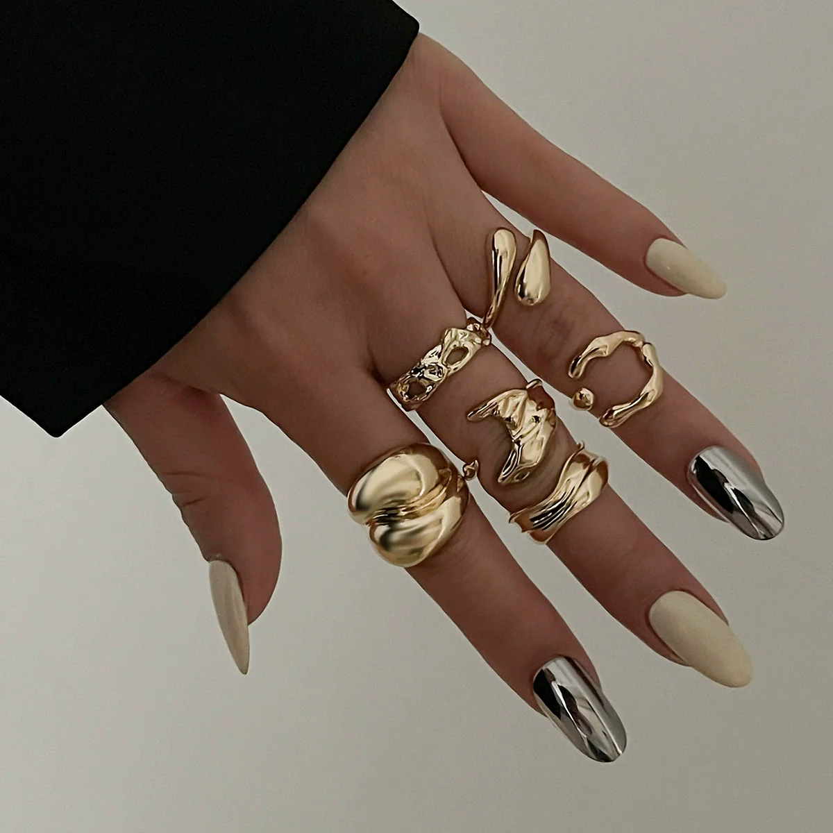 Jewelry Alloy Geometric Irregular Smooth Ring With Electroplating - Image 6