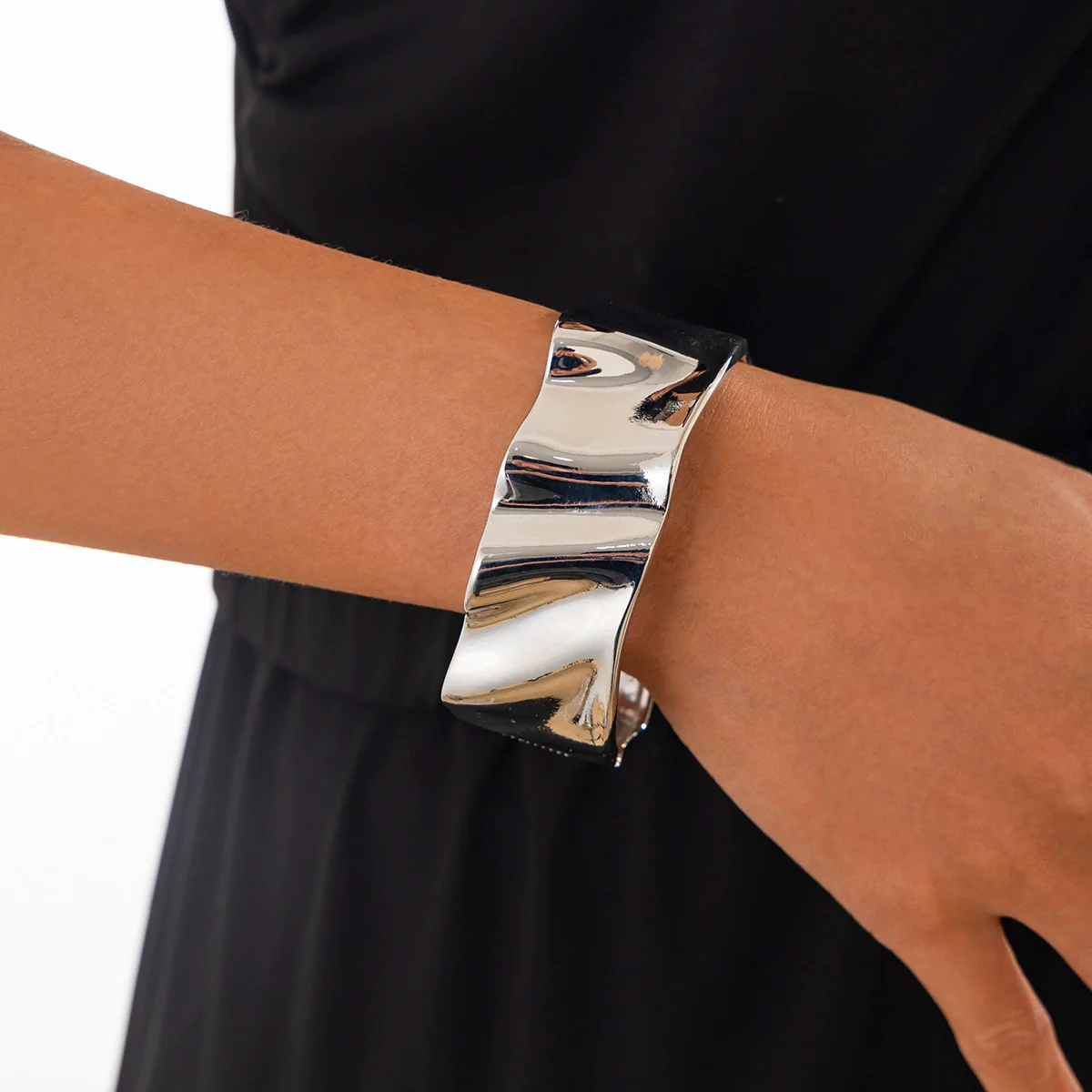 Jewelry Alloy Glossy Spring Bracelet Set Fashion Geometric Electroplating Design - Image 7