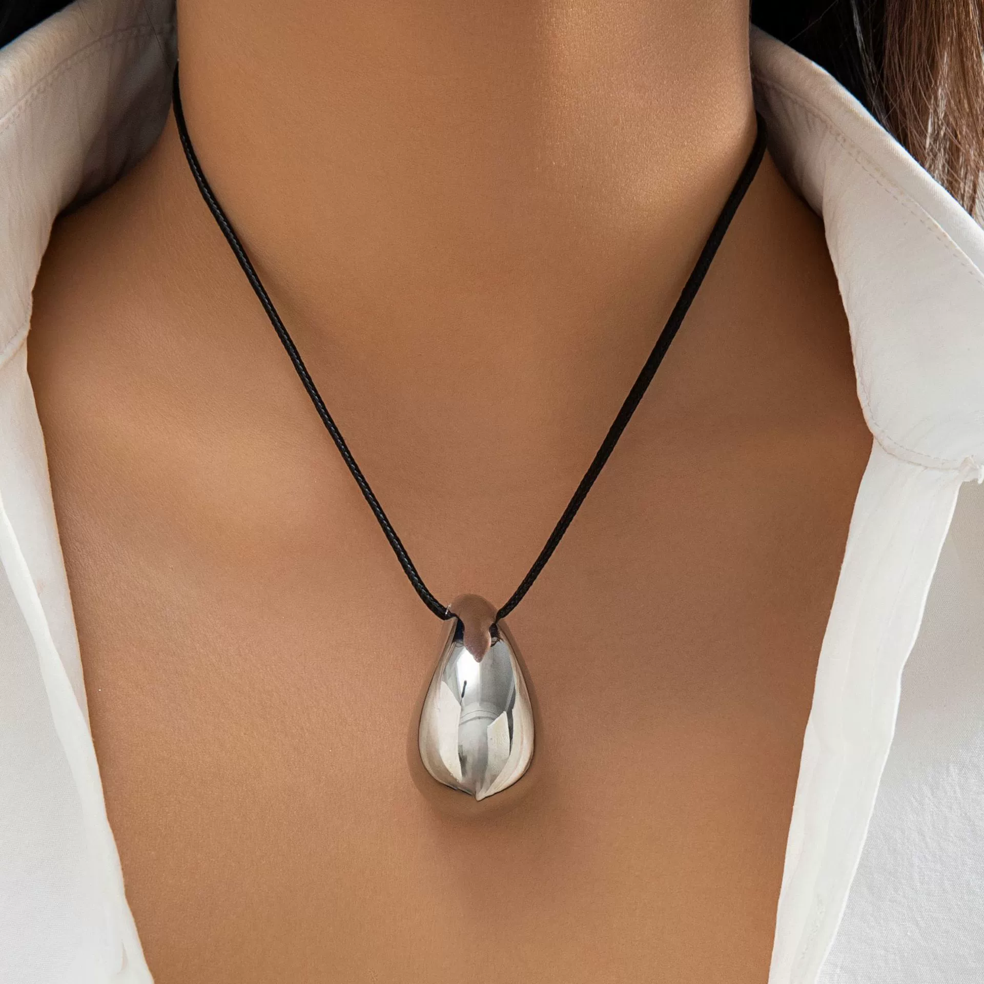 Jewelry Alloy Metal Geometric Teardrop Pendant Snake Bone Chain Electroplated Punk Necklace For Women - Image 8