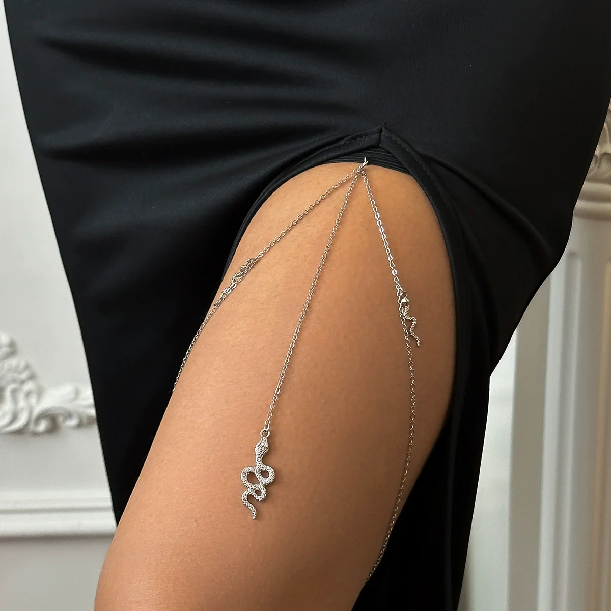 Jewelry Alloy Snake Pendant Tassel Thigh Chain Body Chain Animal Zodiac Pattern - Image 3