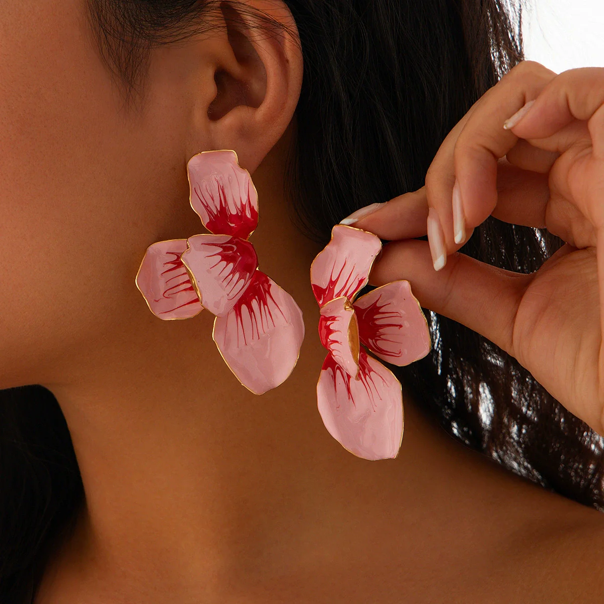 Jewelry Folding Pink Petal Earrings Iron Dripping Oil Flower Style Electroplating For Women - Image 2