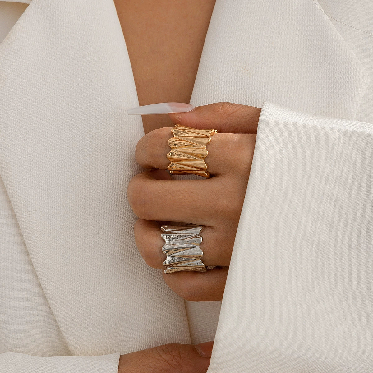 Jewelry Hip Hop Style Geometric Alloy Electroplated Irregular Twisted Ring - Image 3