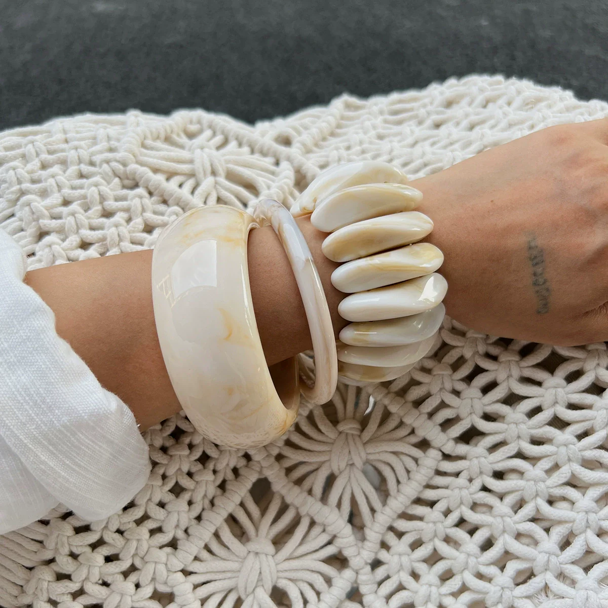 Jewelry Literary Retro Stacked Specialshaped Elastic Bracelets For Women Handmade Resin Geometric - Image 3