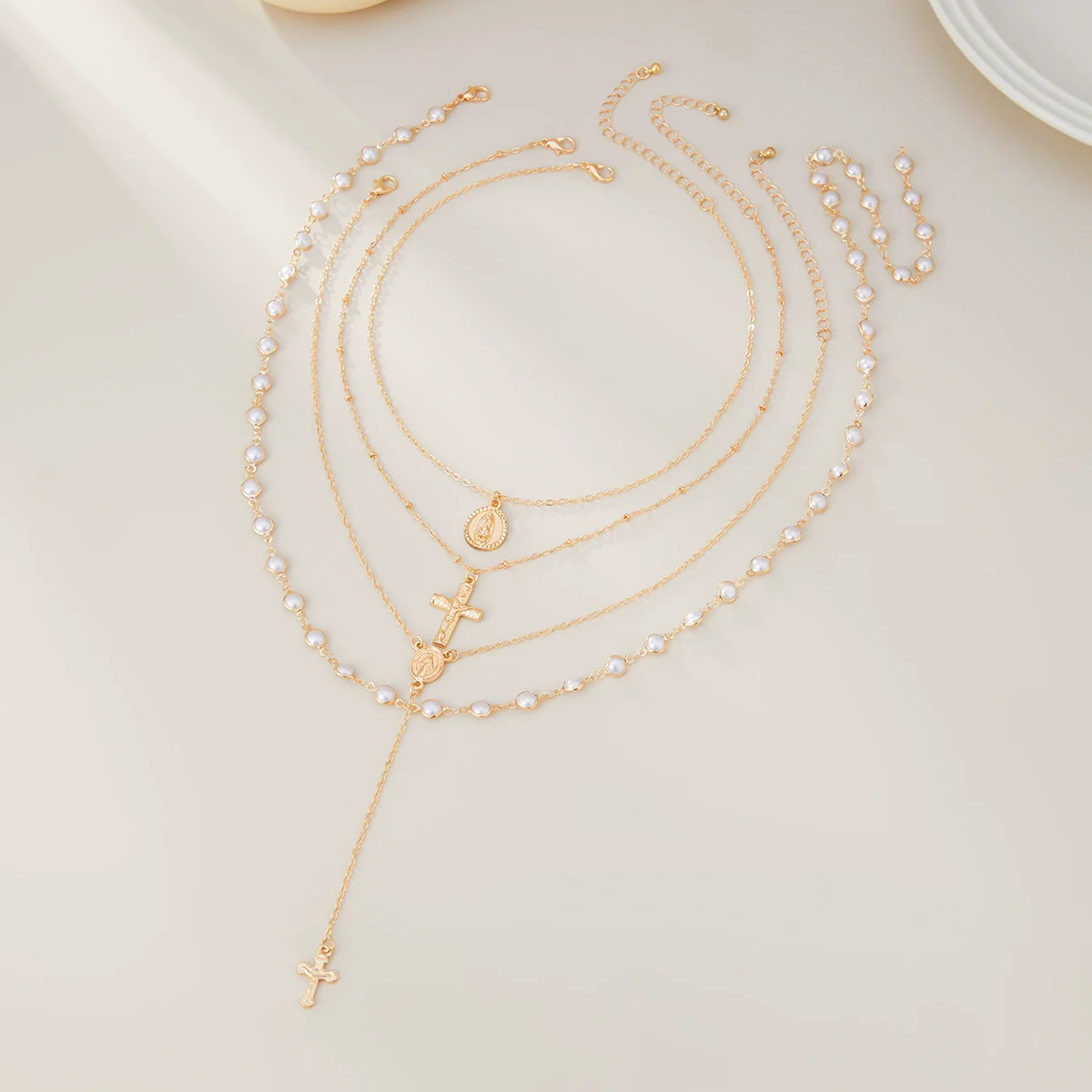 Jewelry Metal Alloy Pendant Necklace With Geometric Pattern Copperclad Iron And Pearl Chain Electroplated For Women - Image 4