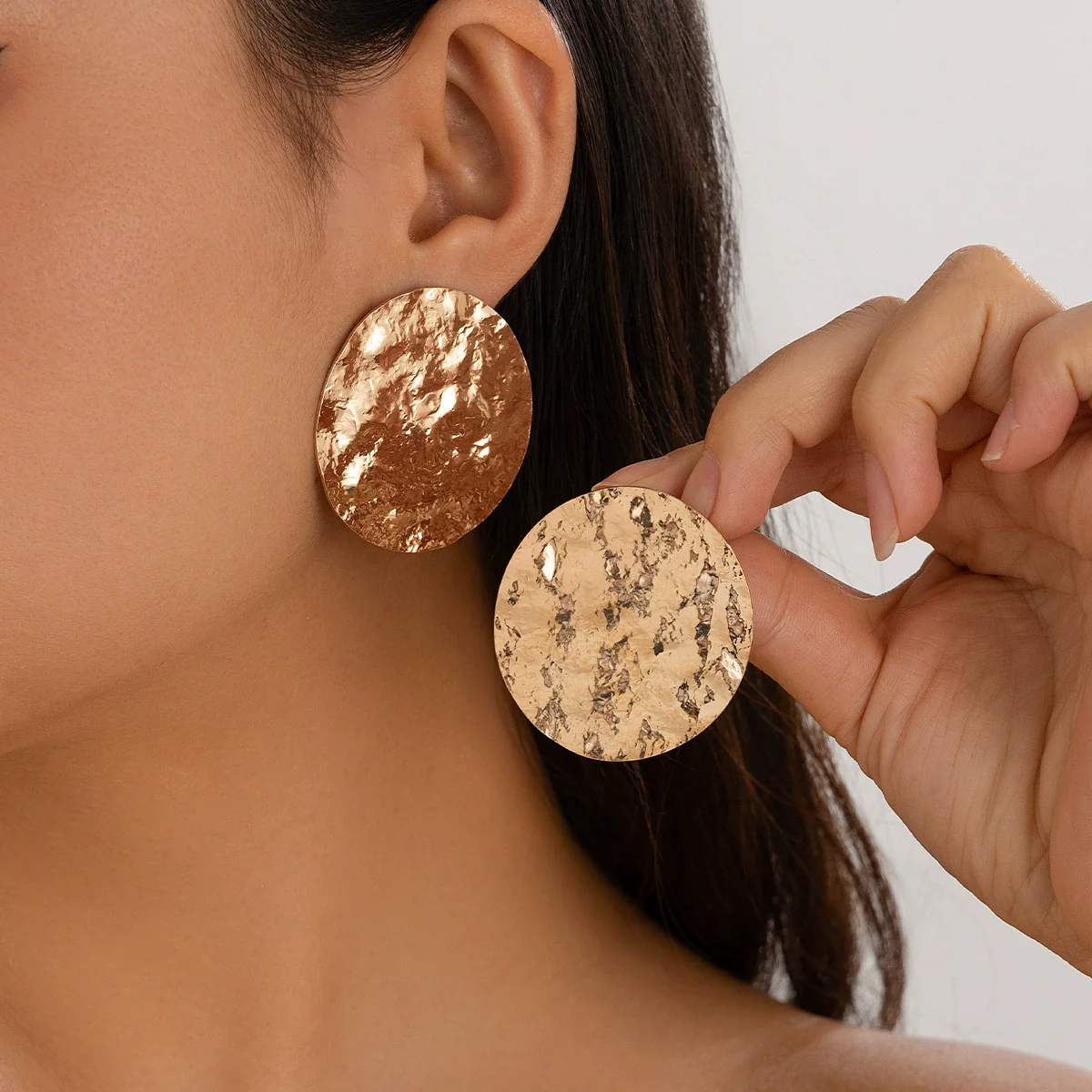 Jewelry Metal Geometric Corrugated Pockmarked Round Pleated Earrings Electroplated - Image 2