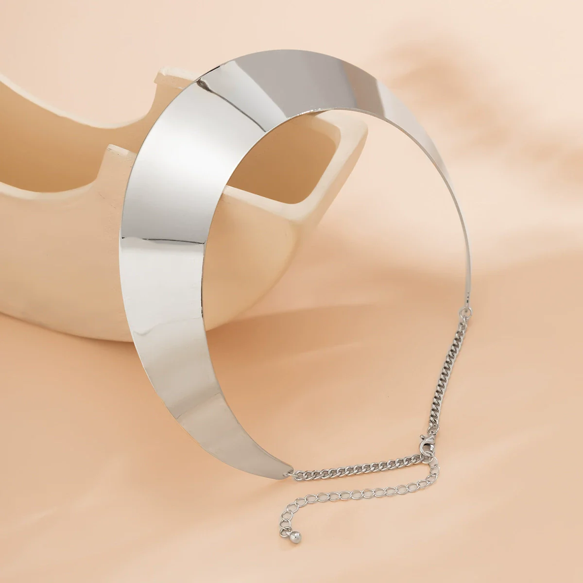 Jewelry Metal Glossy Geometric Clavicle Necklace For Women Iron Aluminum Chain Imitation Pearl Electroplating Punk Style - Image 7