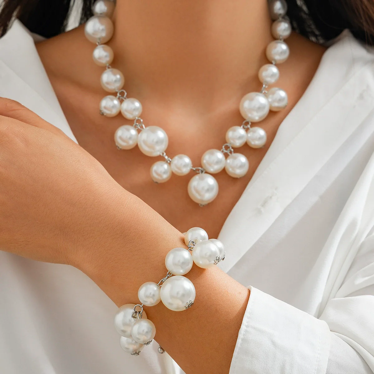 Jewelry Punk Creative Round Bead Imitation Pearl Tassel Necklace Metal Ball Chain Geometric Style Electroplating