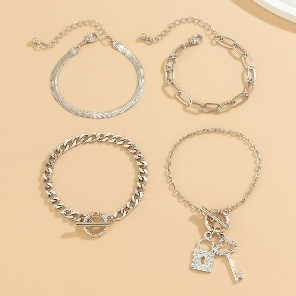 Jewelry Retro Fashion Metal Snake Bone Chain Bracelet With Lockshaped Key And Geometric Pattern Iron Chain Copper Chain Alloy Rhinestone Electroplated - Image 4