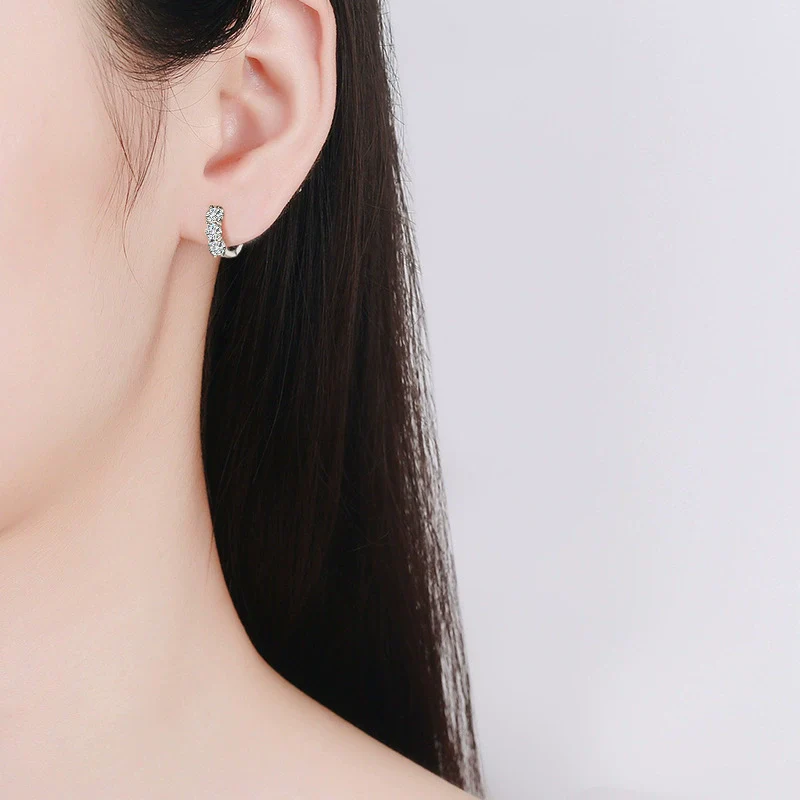 Jewelry S925 Sterling Silver Moissanite Geometric U Shape Earrings - Image 3