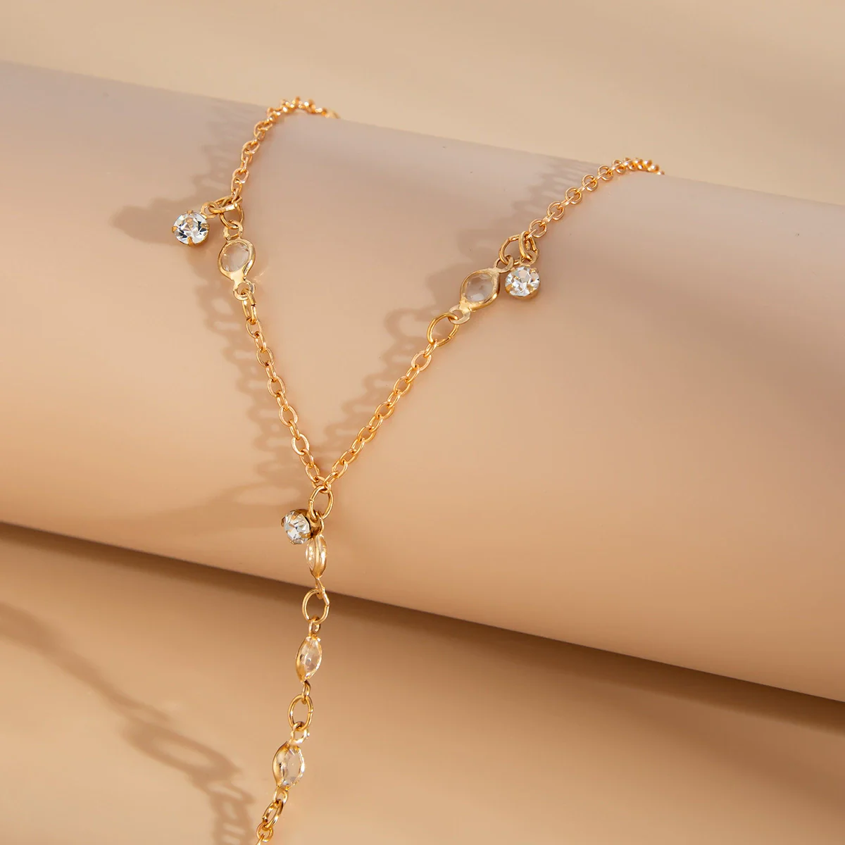 Jewelry Women's Geometric Crystal Pearl Beaded Copper Chain Finger Bracelet With Electroplating - Image 3