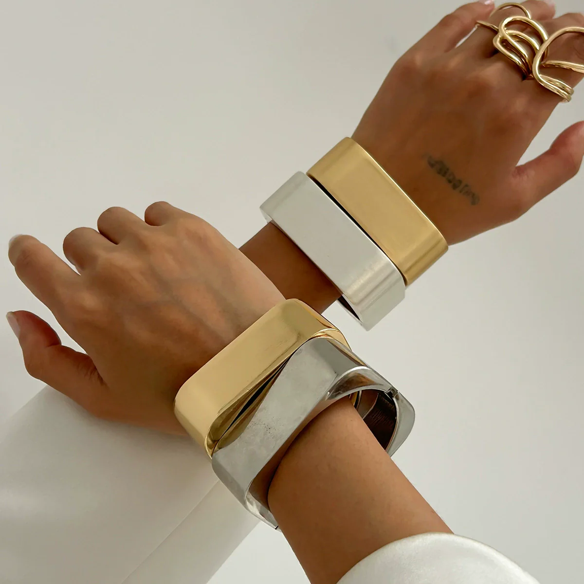 Jewelry Zinc Alloy Geometric Square Electroplating Women's Fashion Bracelet - Image 4