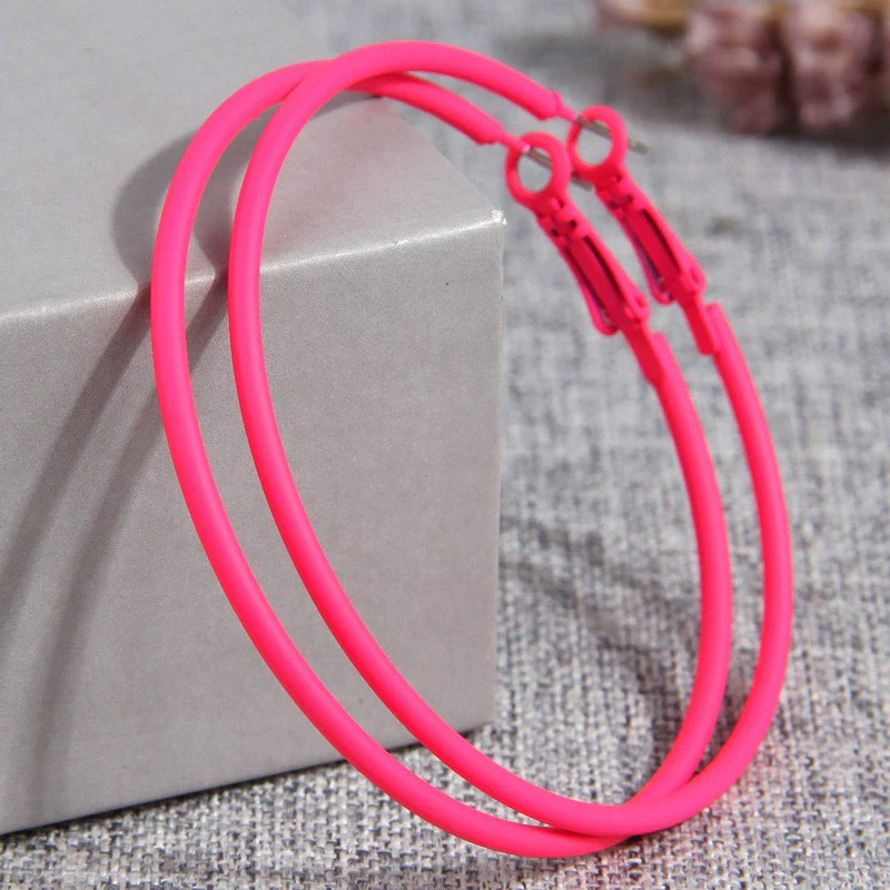 Ladies Alloy Earrings With Paint Treatment And Sweet Ol Style Circle Shape - Image 4