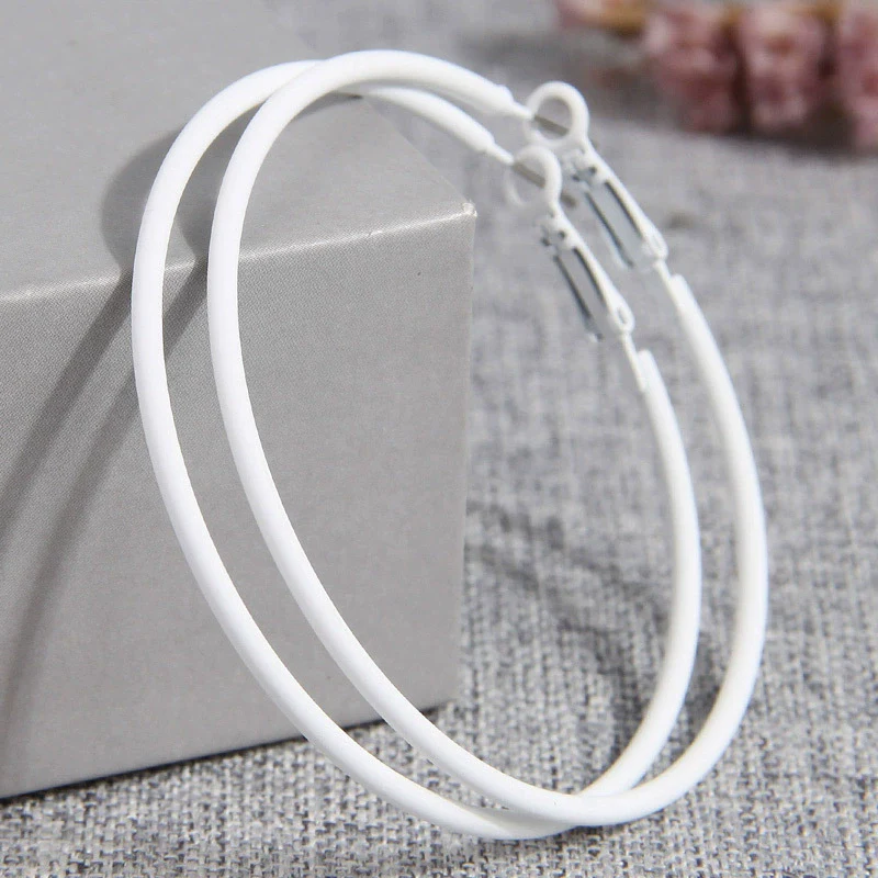 Ladies Alloy Earrings With Paint Treatment And Sweet Ol Style Circle Shape - Image 6