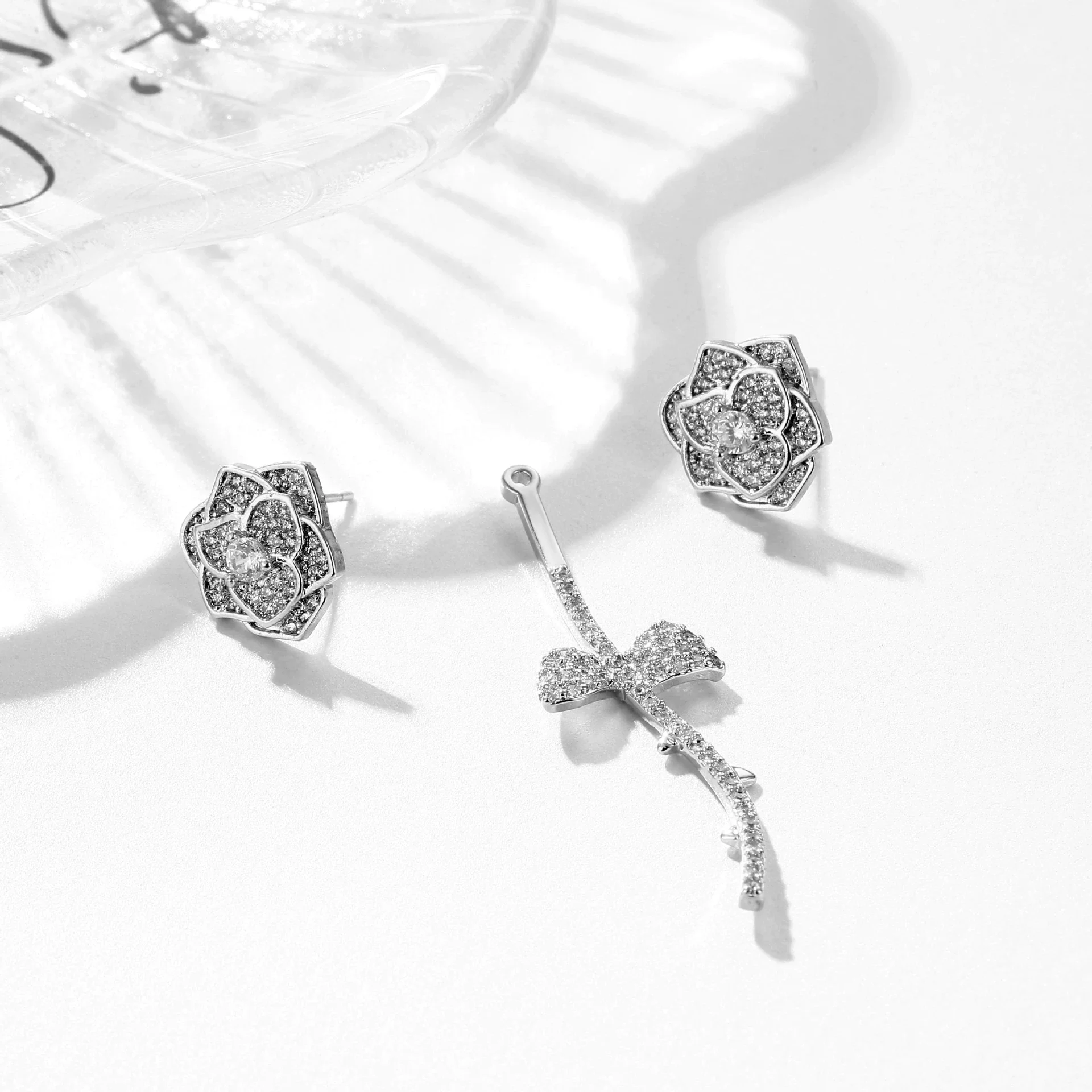 Ladies Alloy Earrings With White Roses Pattern And Set With Precious Stones