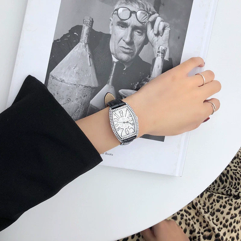 Ladies Alloy Imitation Leather Strap Electronic Quartz Watch With Rectangular And Barrel Shape
