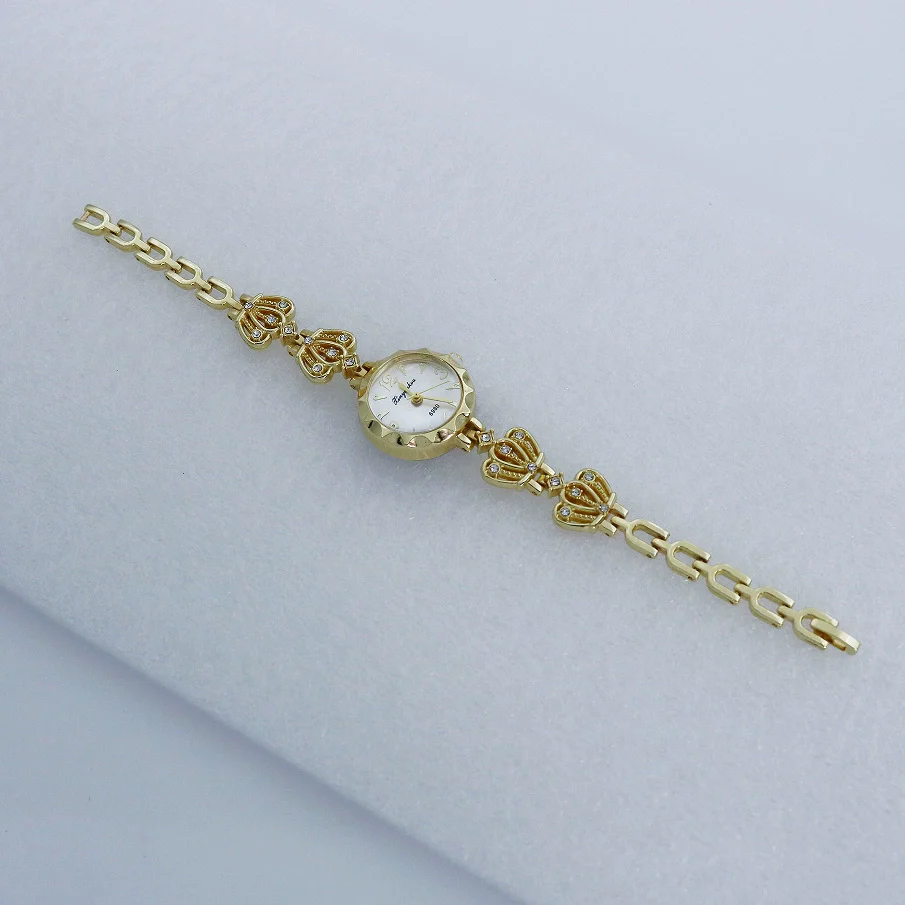 Ladies Alloy Quartz Watch With Spiral Crown And Round Dial Fashion Casual Style - Image 3