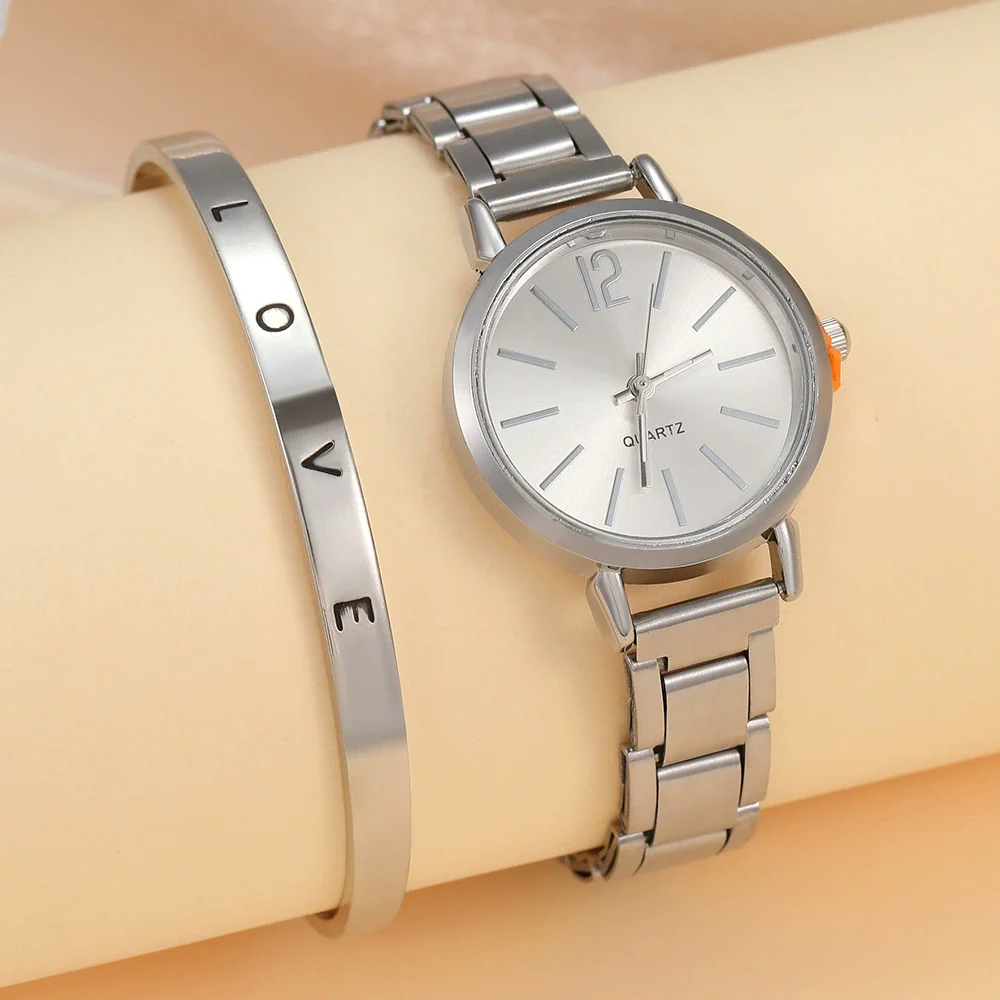 Ladies Casual Round Dial Quartz Watch With Alloy Case And Strap - Image 2
