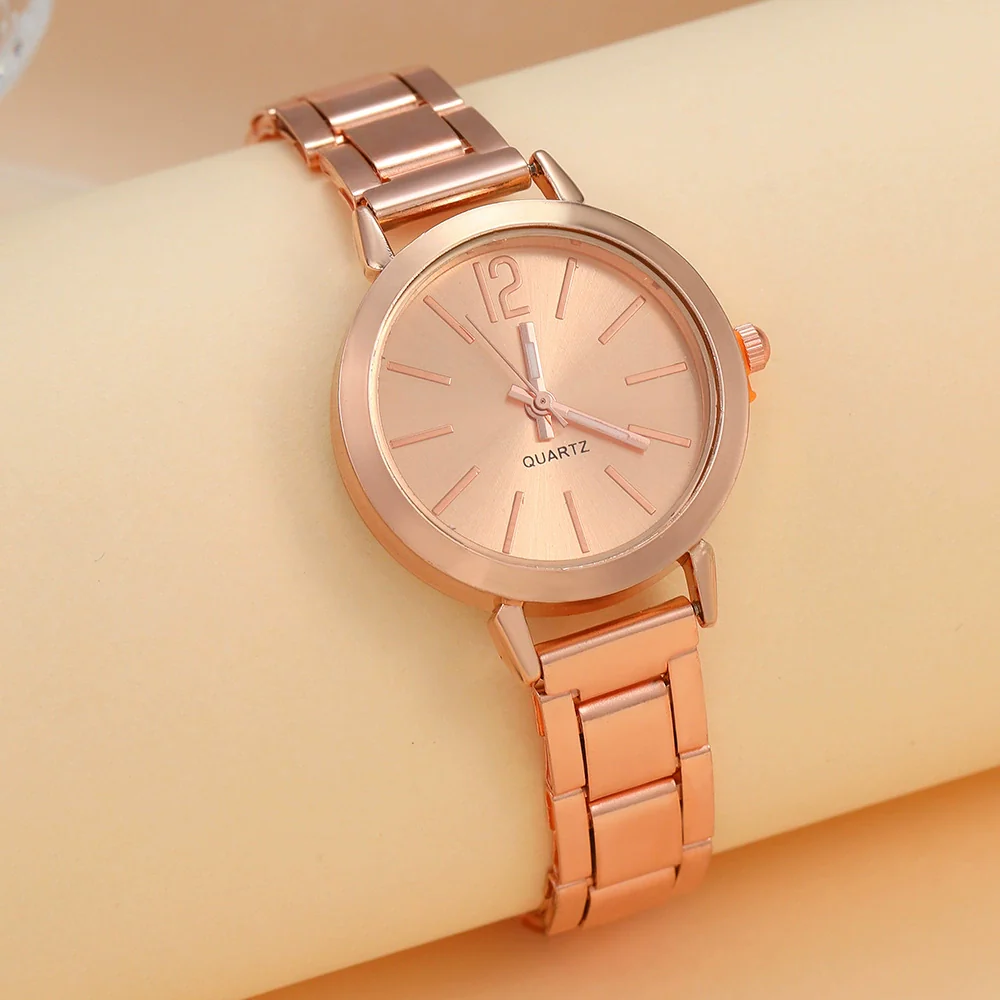 Ladies Casual Round Dial Quartz Watch With Alloy Case And Strap - Image 7