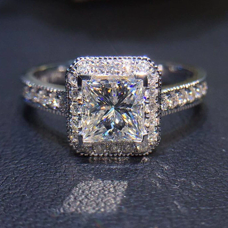 Ladies Geometric Square Copper Diamond Ring With Zircon