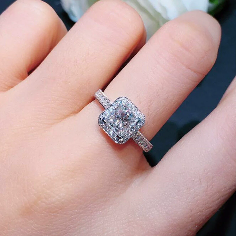Ladies Geometric Square Copper Diamond Ring With Zircon - Image 2