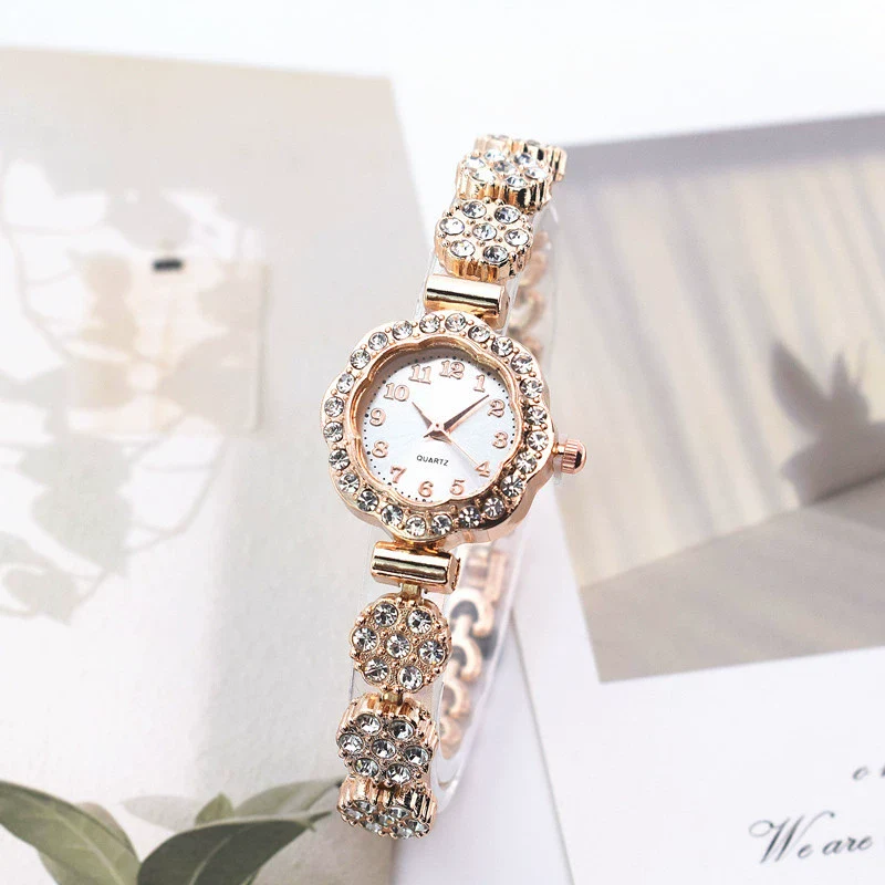 Ladies Luxury Rhinestone Alloy Wristwatch Round Dial Fashion Temperament Bracelet Watch - Image 2
