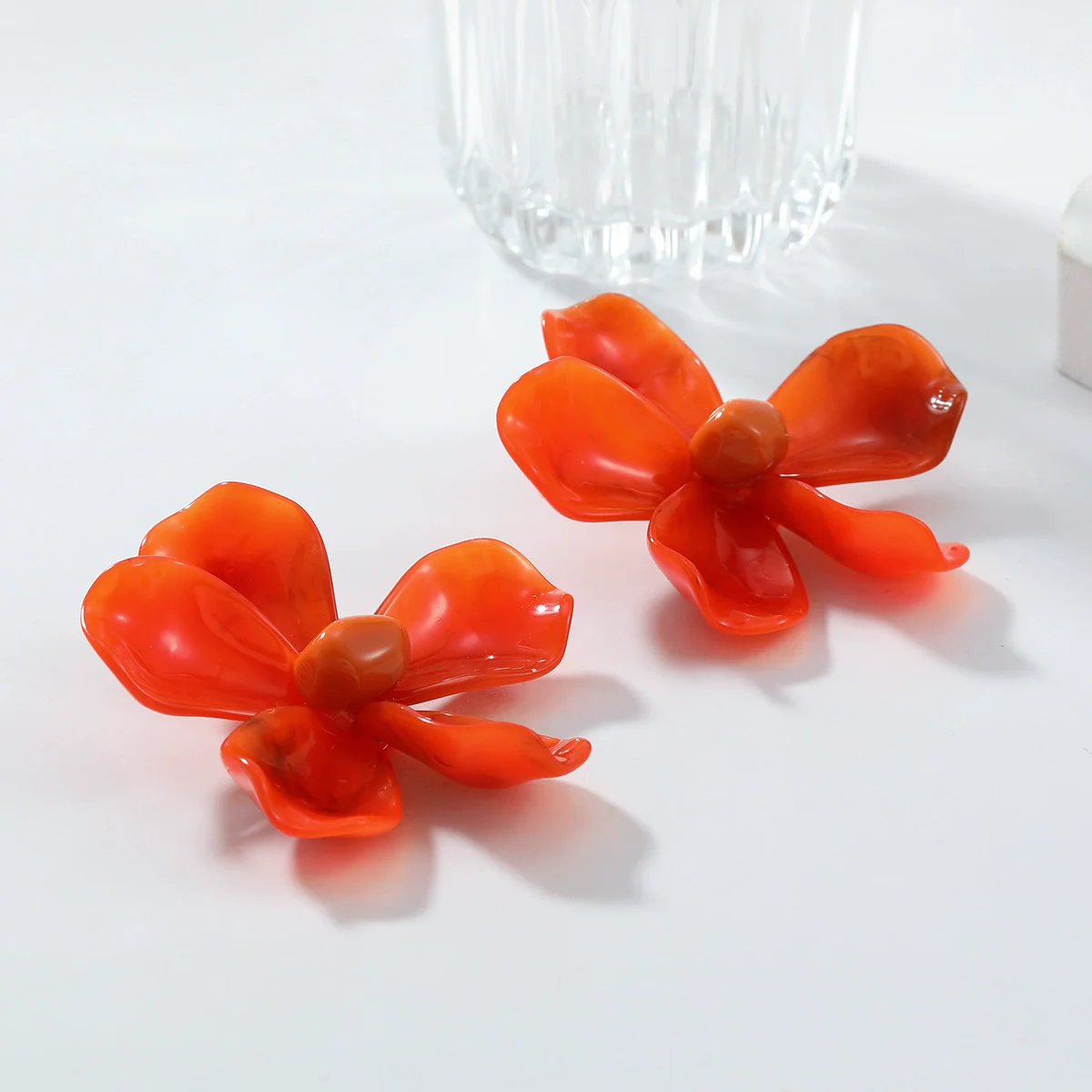 Ladies Plastic Resin Flower Painted Earrings - Image 3