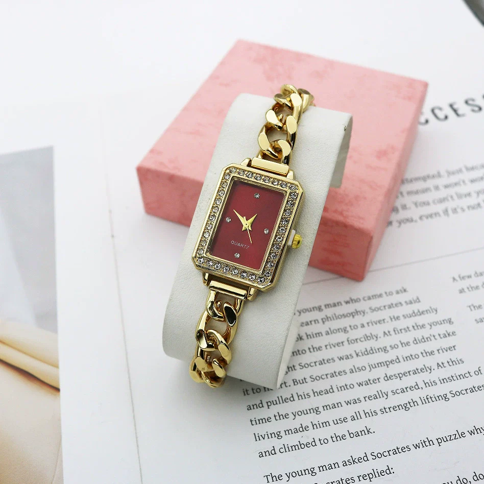 Leisure Alloy And Stainless Steel Rectangular Diamondencrusted Women's Watch Bracelet - Image 6