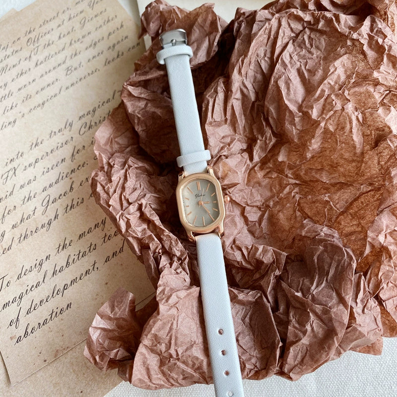 Leisure Style Female Student Watch Alloy Case Ordinary Glass Mirror - Image 3