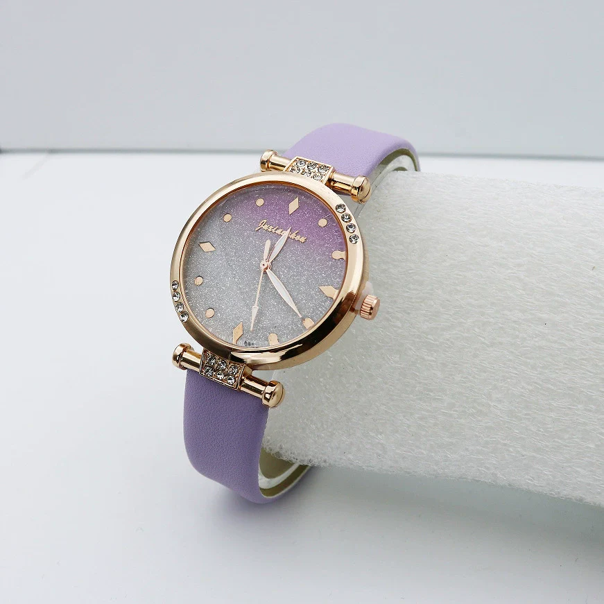 Leisure Women's Alloy And Pu Leather Round Dial Quartz Watch - Image 9