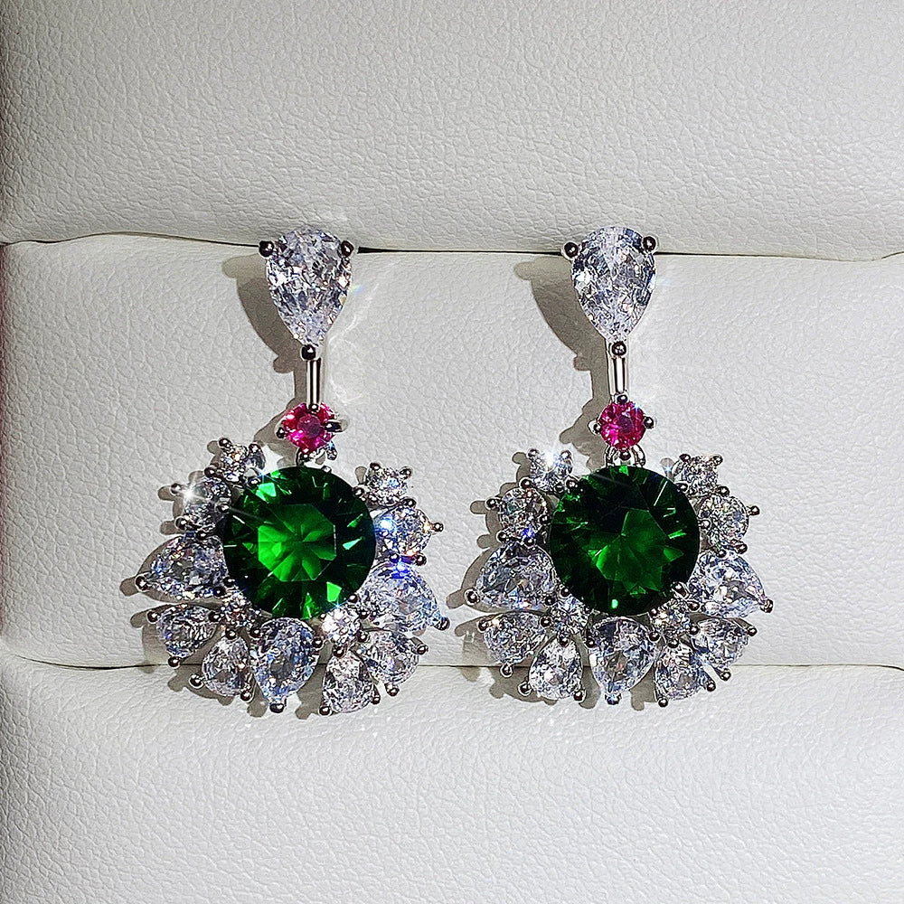 Luxury Palace Style Female Earrings Inlaid With Zircon Copper Material - Image 3