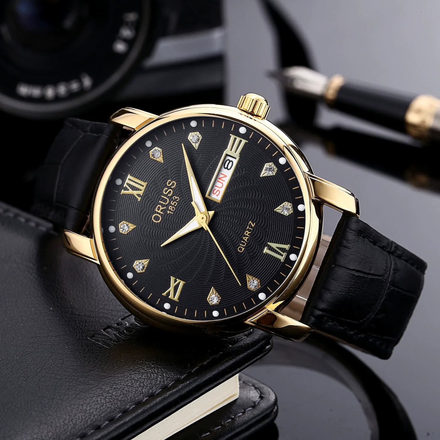 Men's Alloy Case Pu Strap Sports Style Waterproof Luminous Round Dial Mineral Reinforced Glass Mirror Watch - Image 7