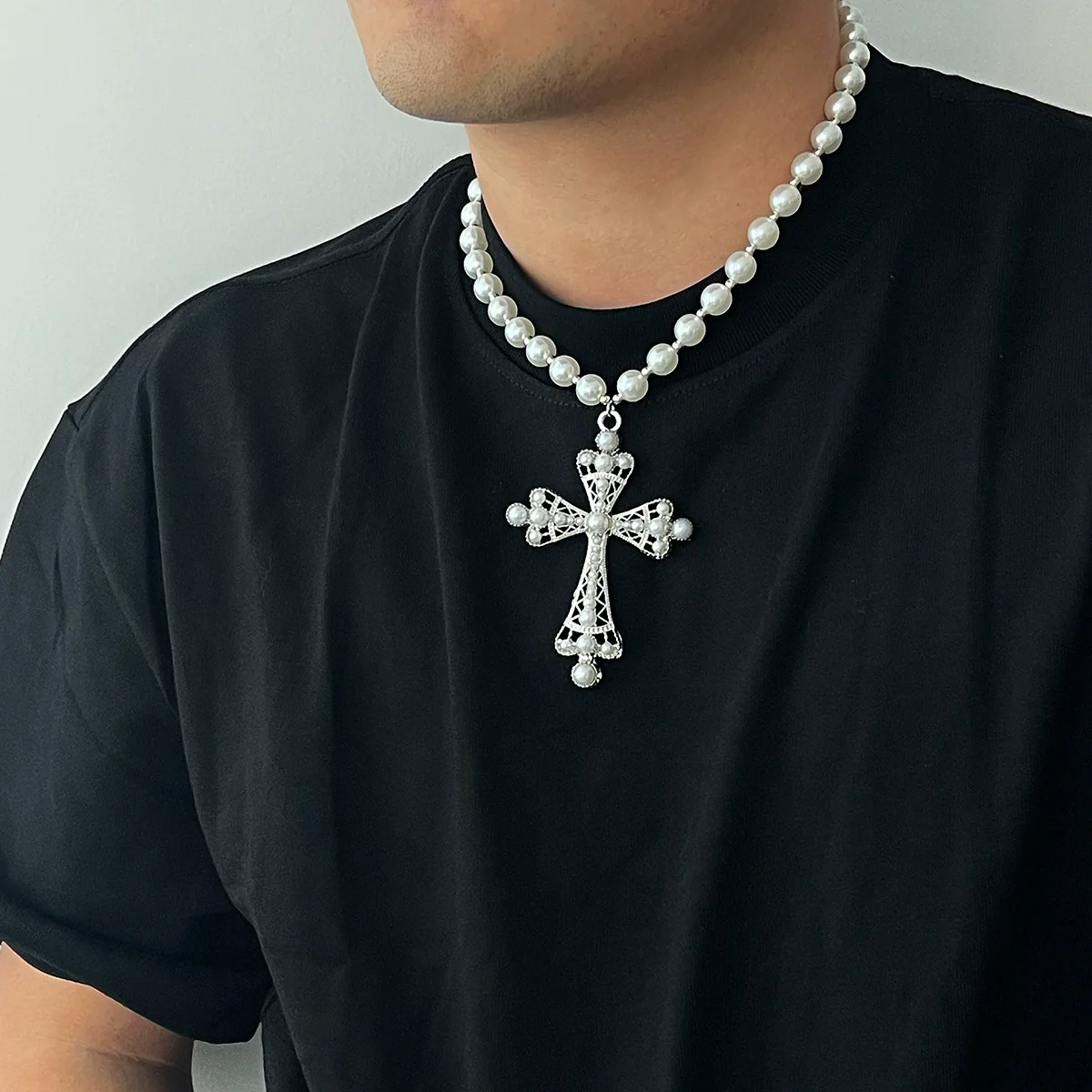 Men's Exaggerated Retro Fashion Geometric Cross Pendant Necklace Handmade With Imitation Pearls And Alloy - Image 3