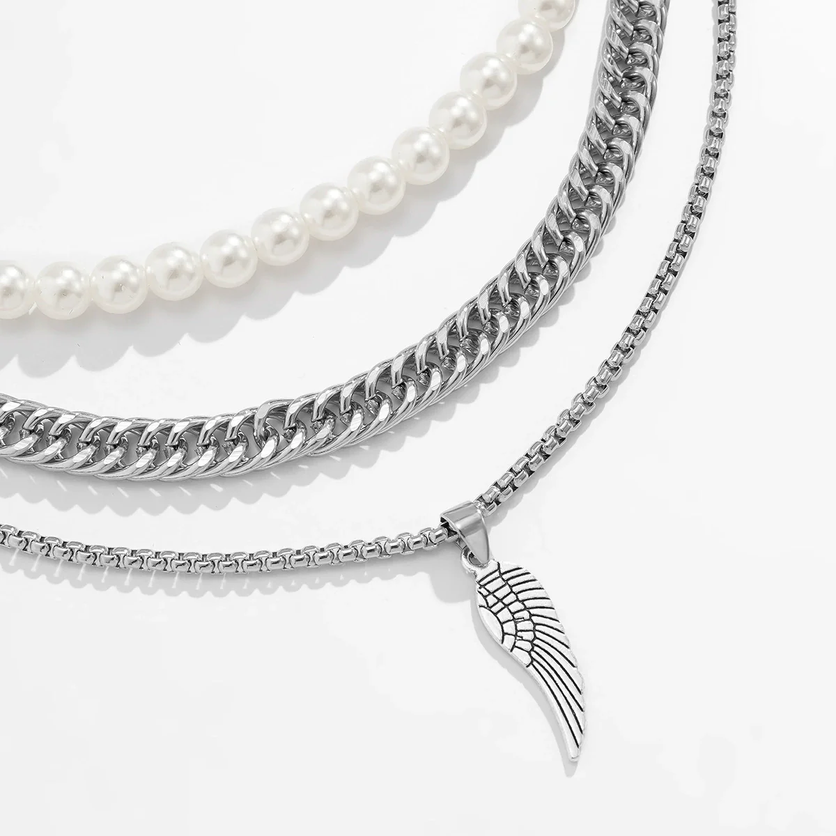 Men's Feather Pendant Multilayer Pearl Metal Alloy Necklace Retro Style - Image 4