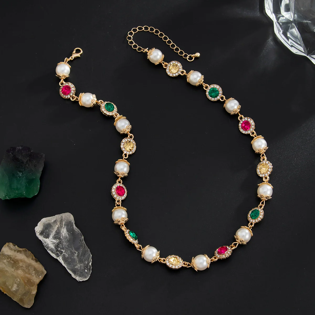Men's Jewelry Handmade Imitation Pearl And Alloy Diamondencrusted Geometric Necklace - Image 4