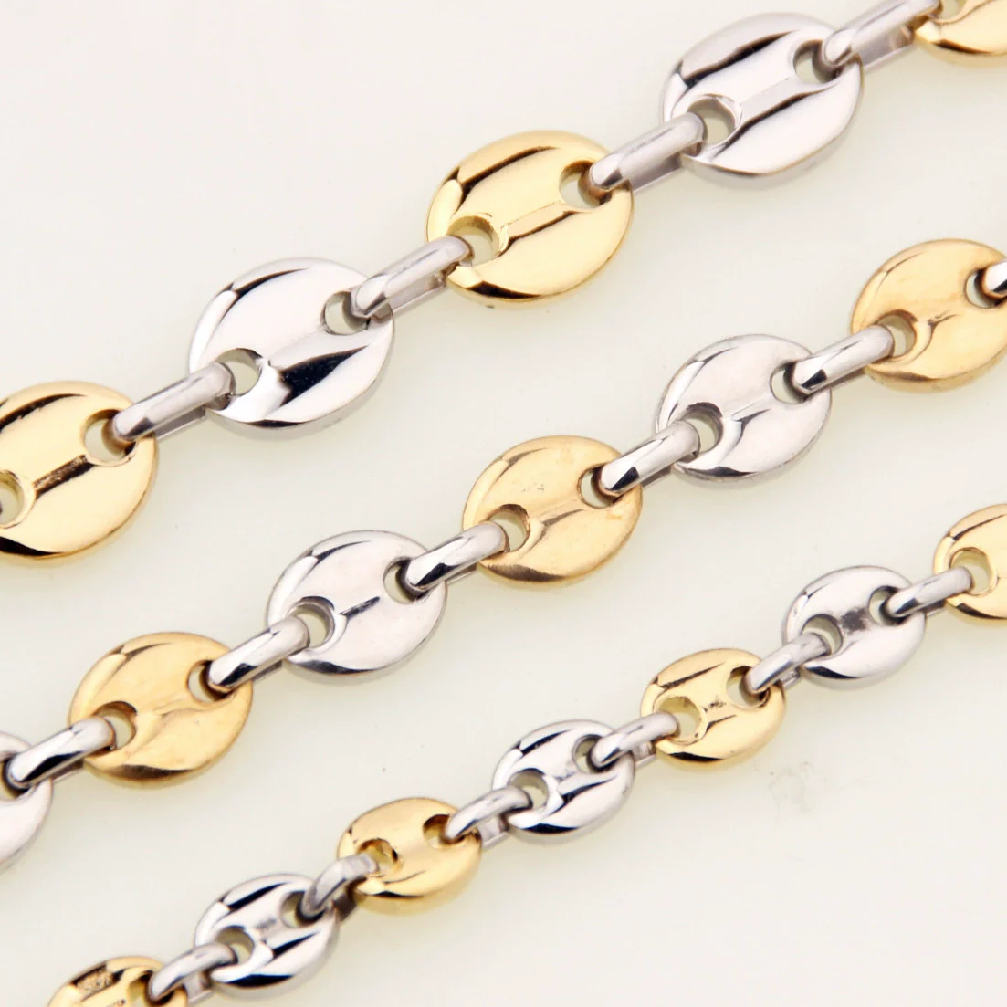 Men's Minimalist Titanium Steel Hiphop Coffee Bean Pig Nose Chain Necklace With Polishing Treatment
