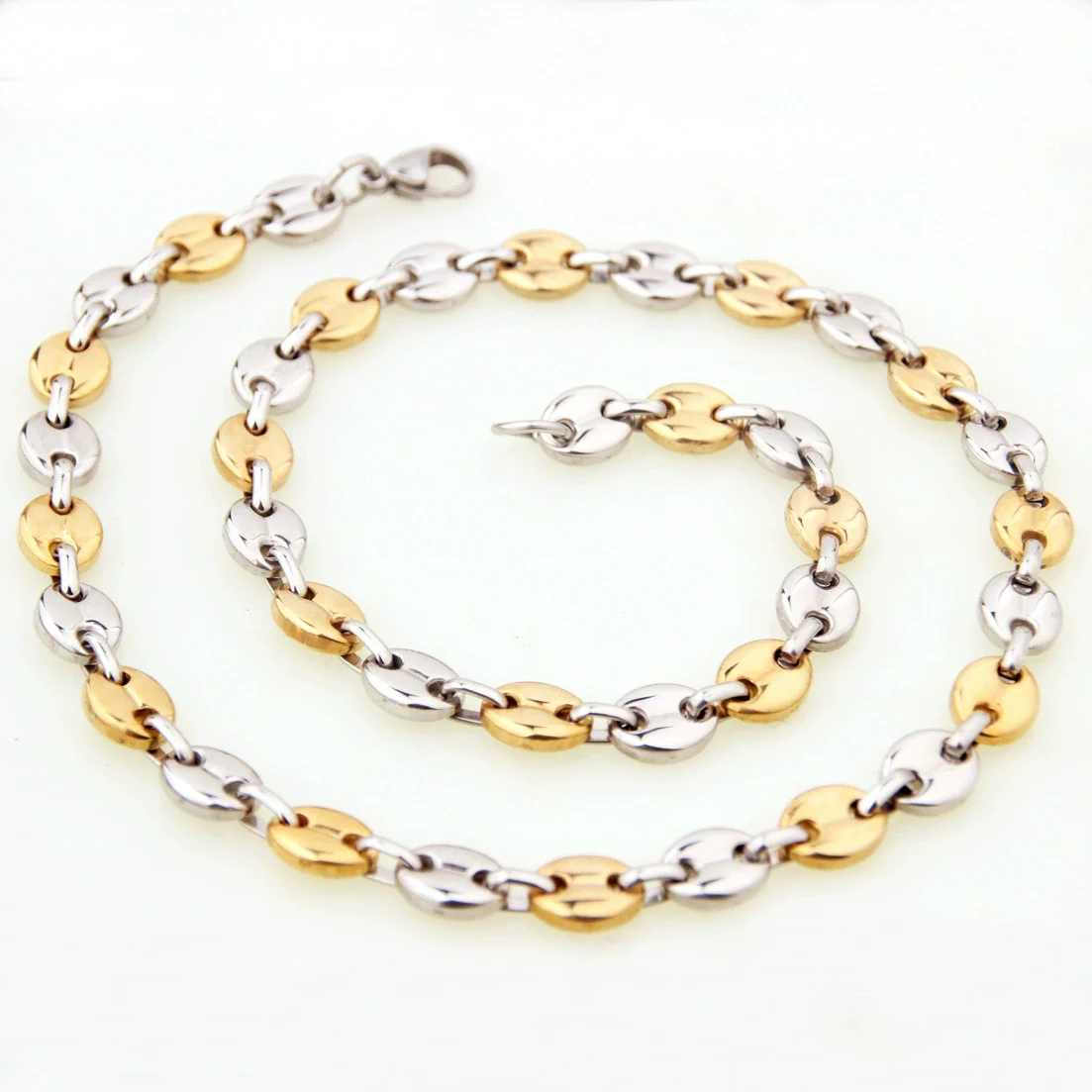 Men's Minimalist Titanium Steel Hiphop Coffee Bean Pig Nose Chain Necklace With Polishing Treatment - Image 4