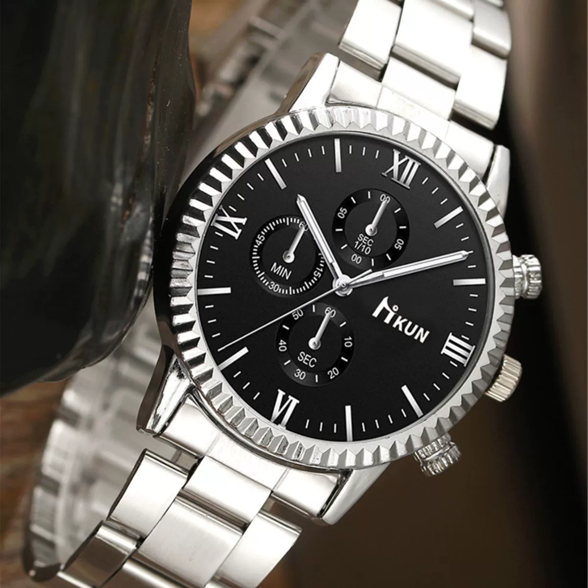 Men's Quartz Watch Alloy Case Stainless Steel Strap Round Dial Sporty Fashion Casual Bracelet Set - Image 4