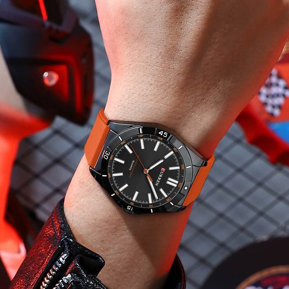 Men's Sports Watch Metal Case Silicone Strap Stainless Steel Buckle Round Dial Quartz Glass Mirror - Image 4