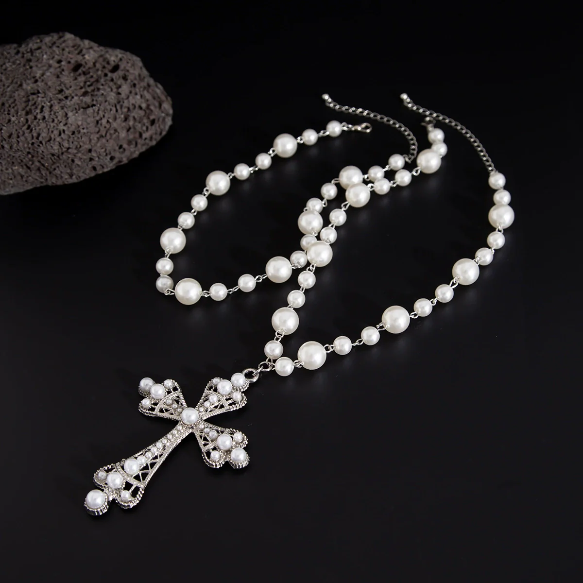 Men's Zinc Alloy Geometric Cross Handmade Necklace - Image 4