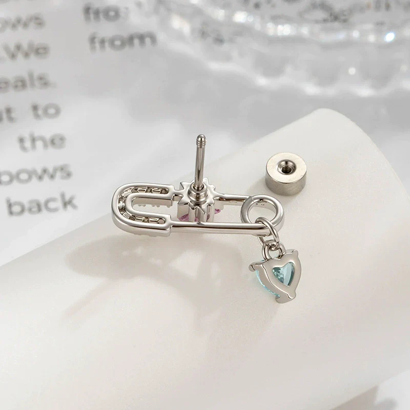 Metal Clip Heart Pendant Cartilage Earrings For Women With Zirconia Fashion Style - Image 4