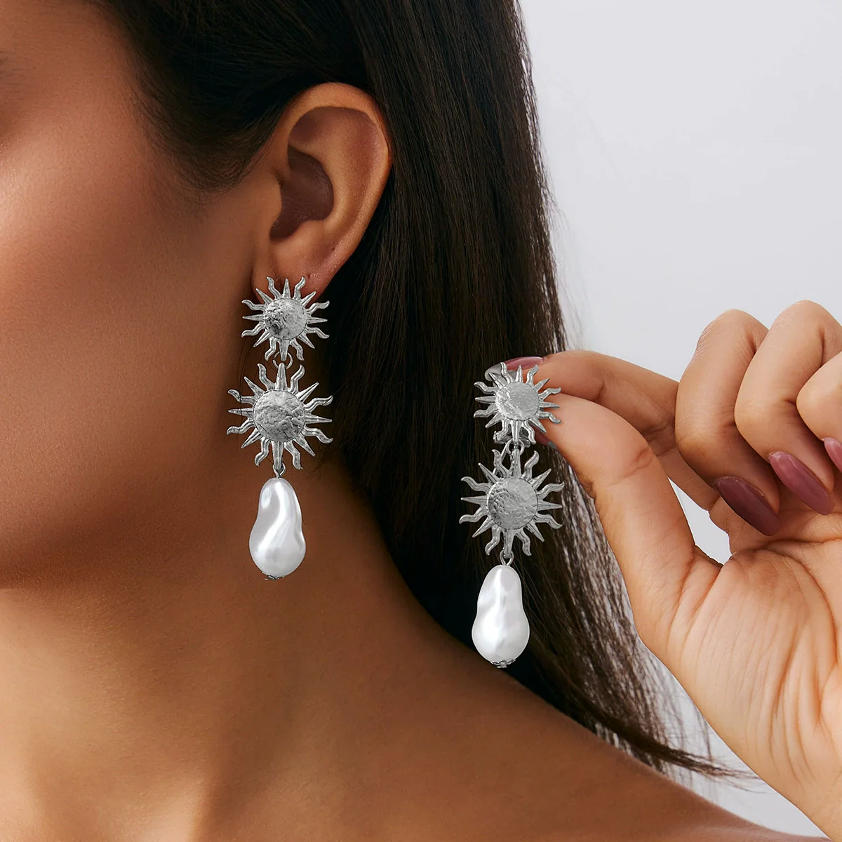 Metal Flower Petal Earrings For Women Niche Style Electroplating - Image 18