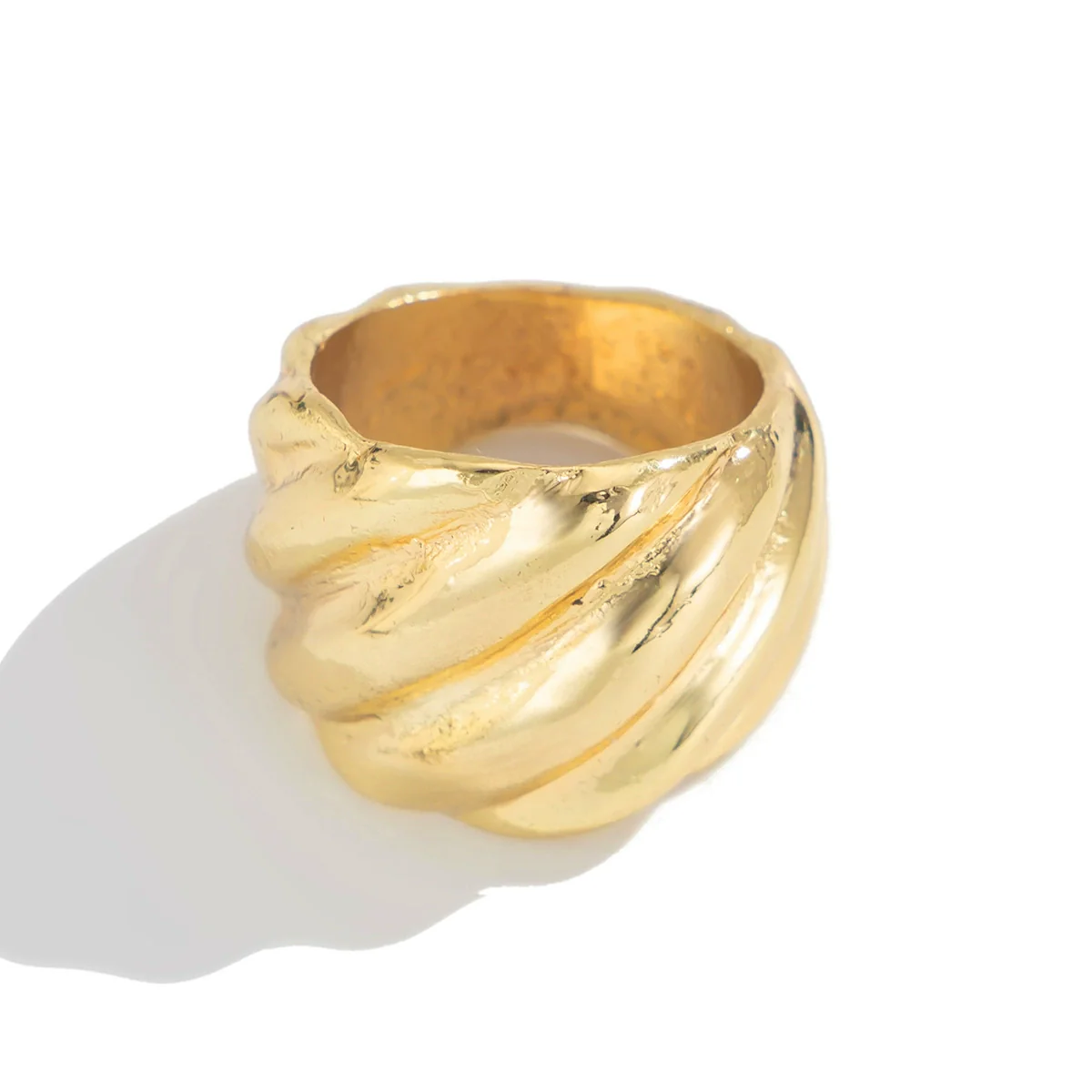 Metal Geometric Square Cut Out Flower Ring For Women With Electroplating - Image 5