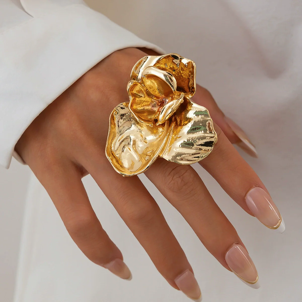 Metal Geometric Stereo Flower Ring With Electroplating For Women - Image 6